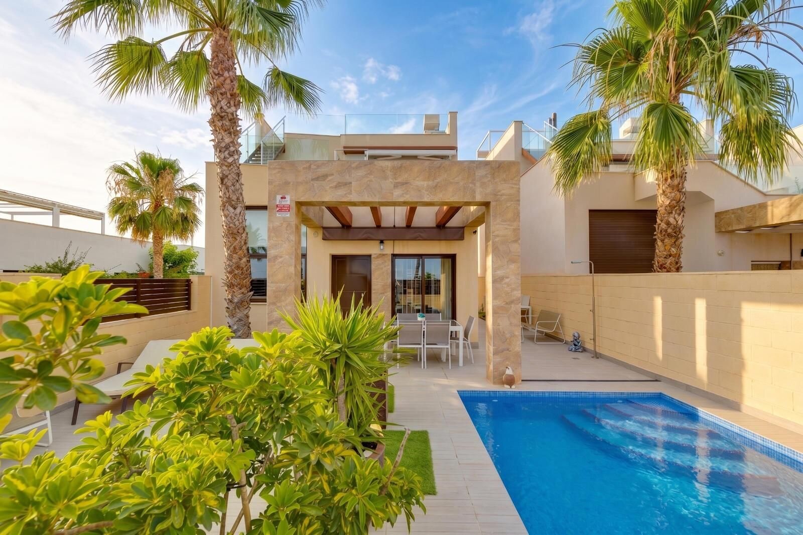 Villa de 3 Dormitorios en Rojales - Image 3