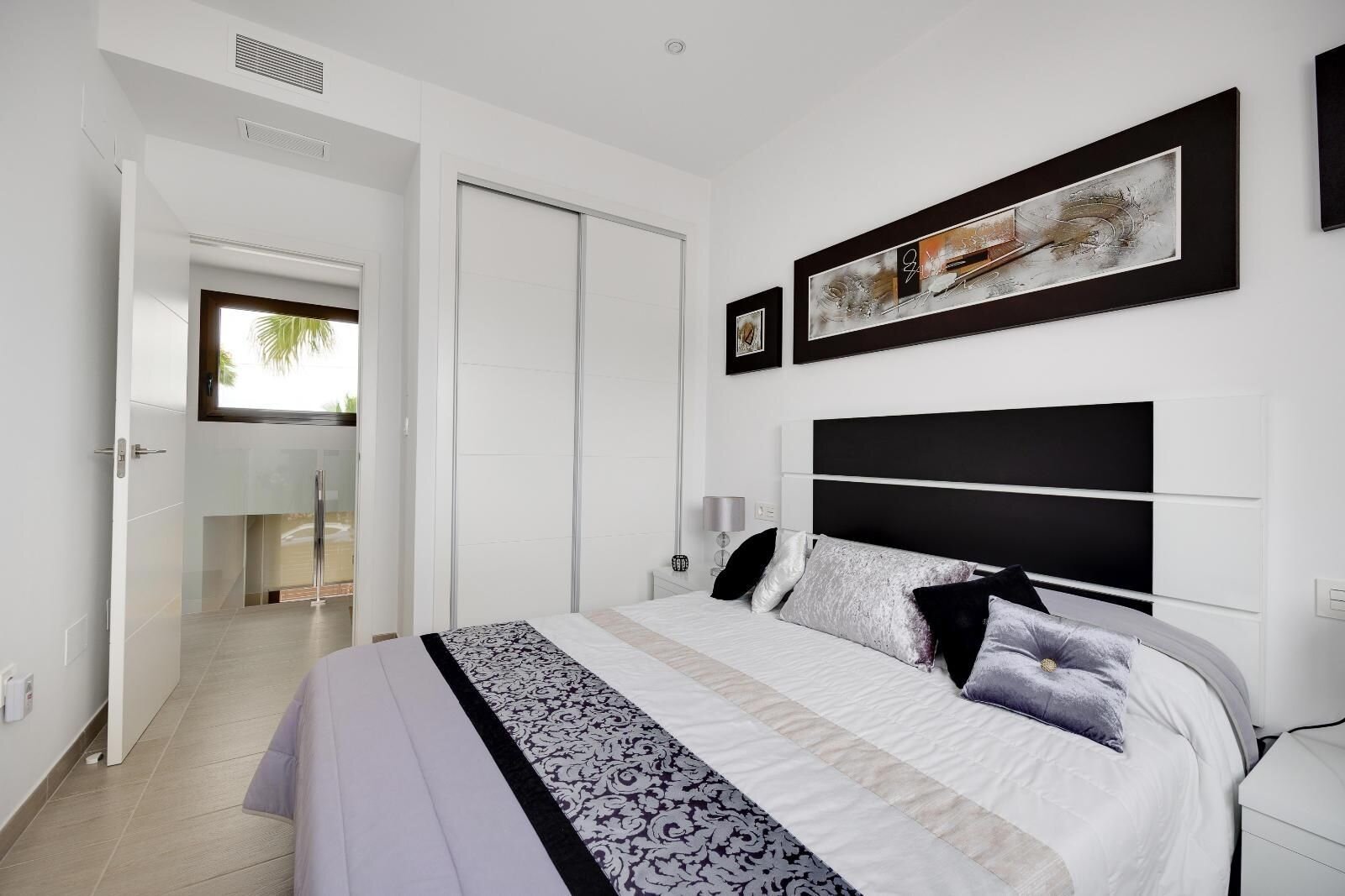 Villa de 3 Dormitorios en Rojales - Image 37