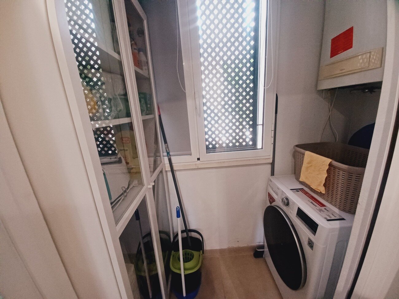 2-Bedroom Apartment in Sucina, Sucina - Image 11