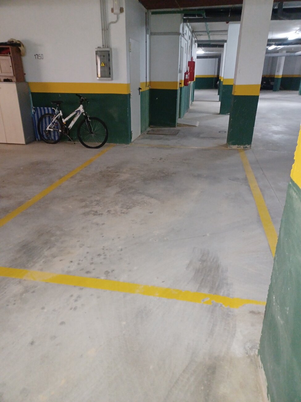 2-Bedroom Apartment in Sucina, Sucina - Image 27