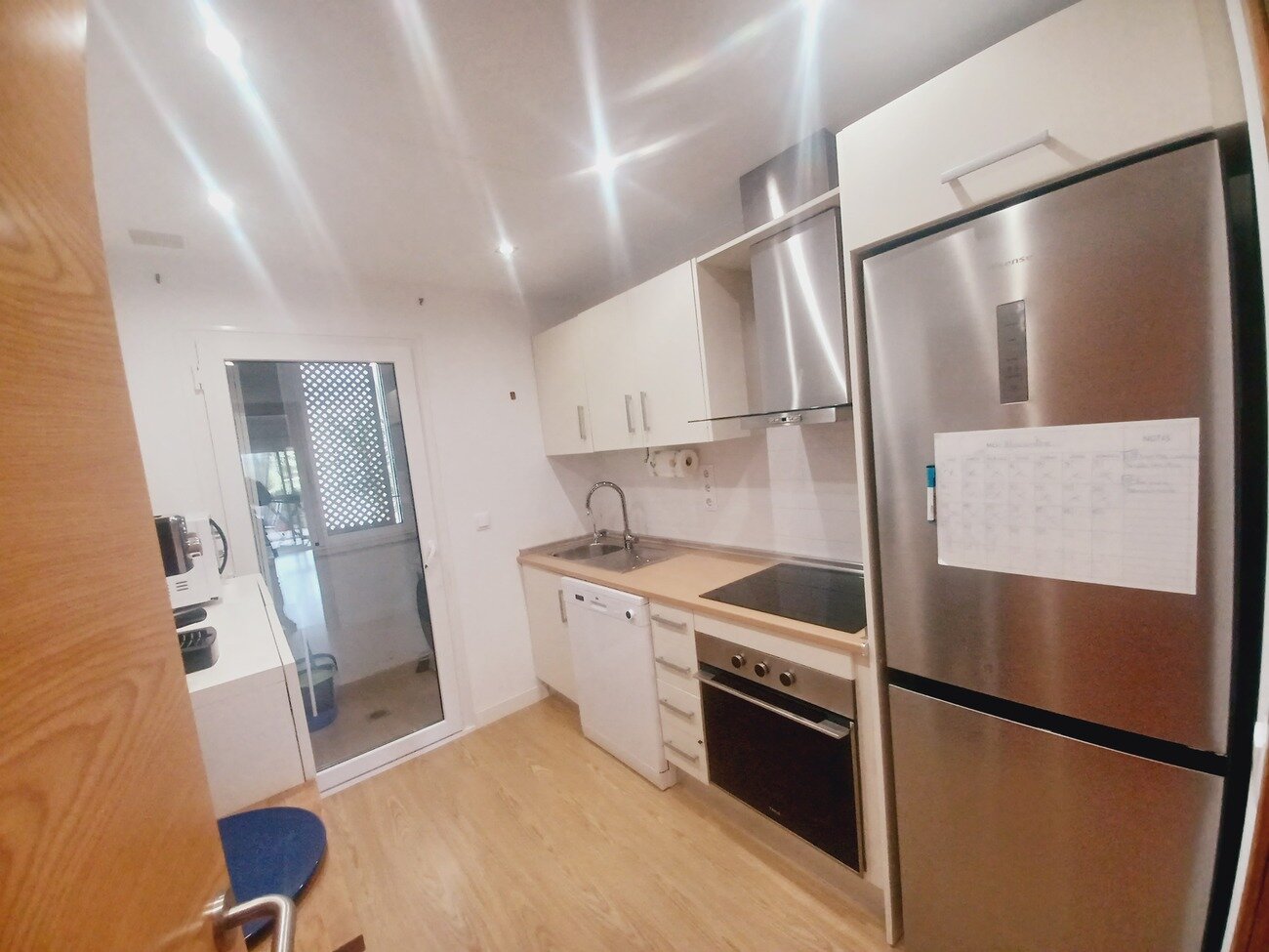 2-Bedroom Apartment in Sucina, Sucina - Image 9