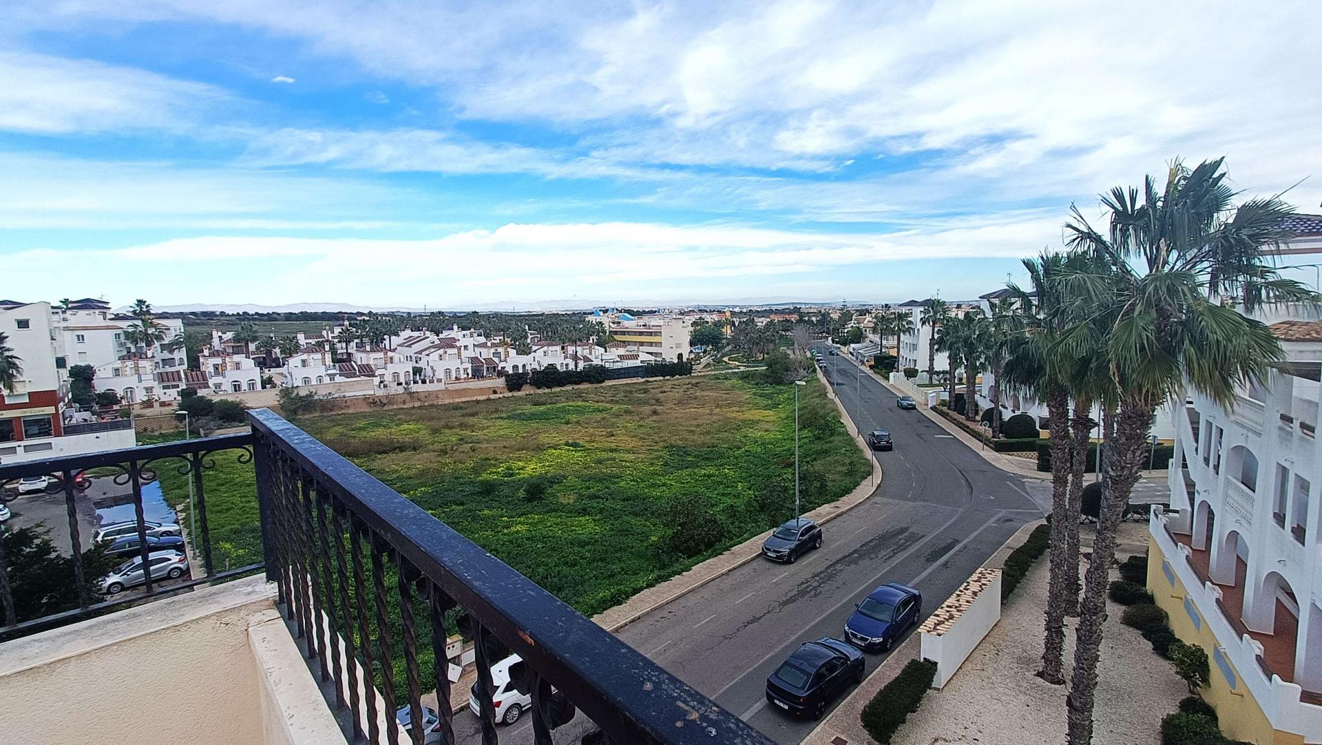 2-Bedroom Apartment in Villamartin, Orihuela Costa - Image 18