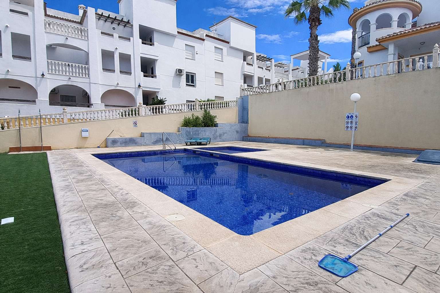 2-Bedroom Apartment in Villamartin, Orihuela Costa - Image 24