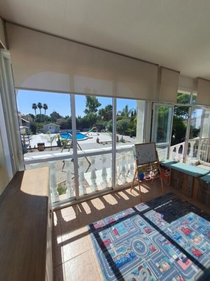 6-Bedroom Villa in Comunidad Valenciana, Dolores - Image 4