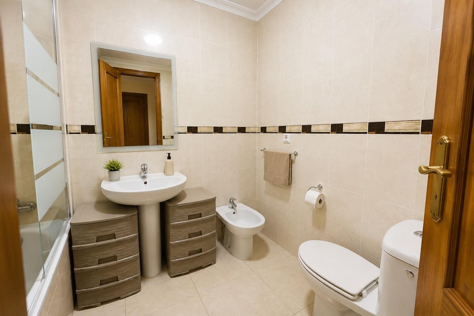 2-Bedroom Bungalow in Los Altos, Orihuela Costa - Image 11