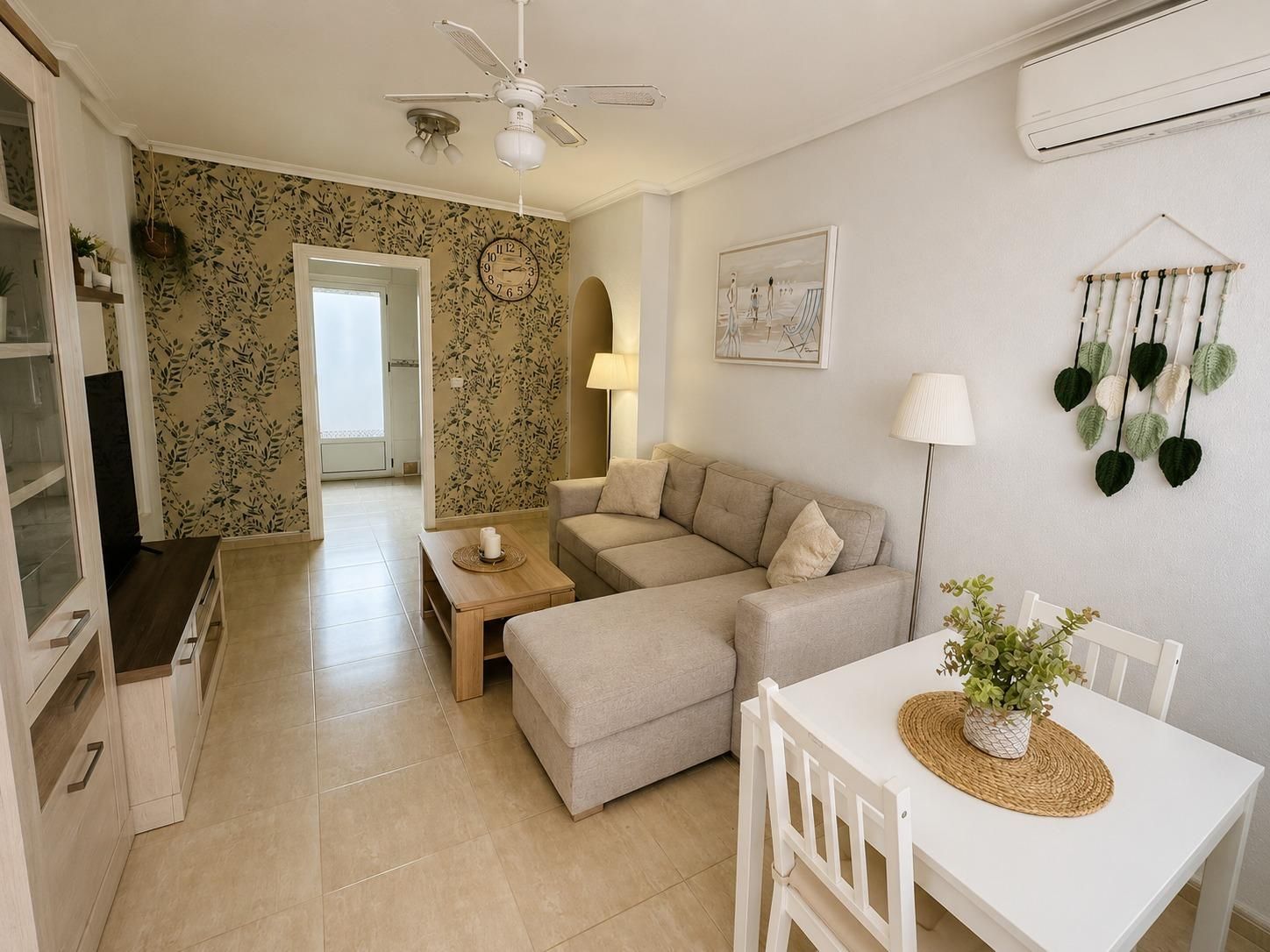 2-Bedroom Bungalow in Los Altos, Orihuela Costa - Image 4