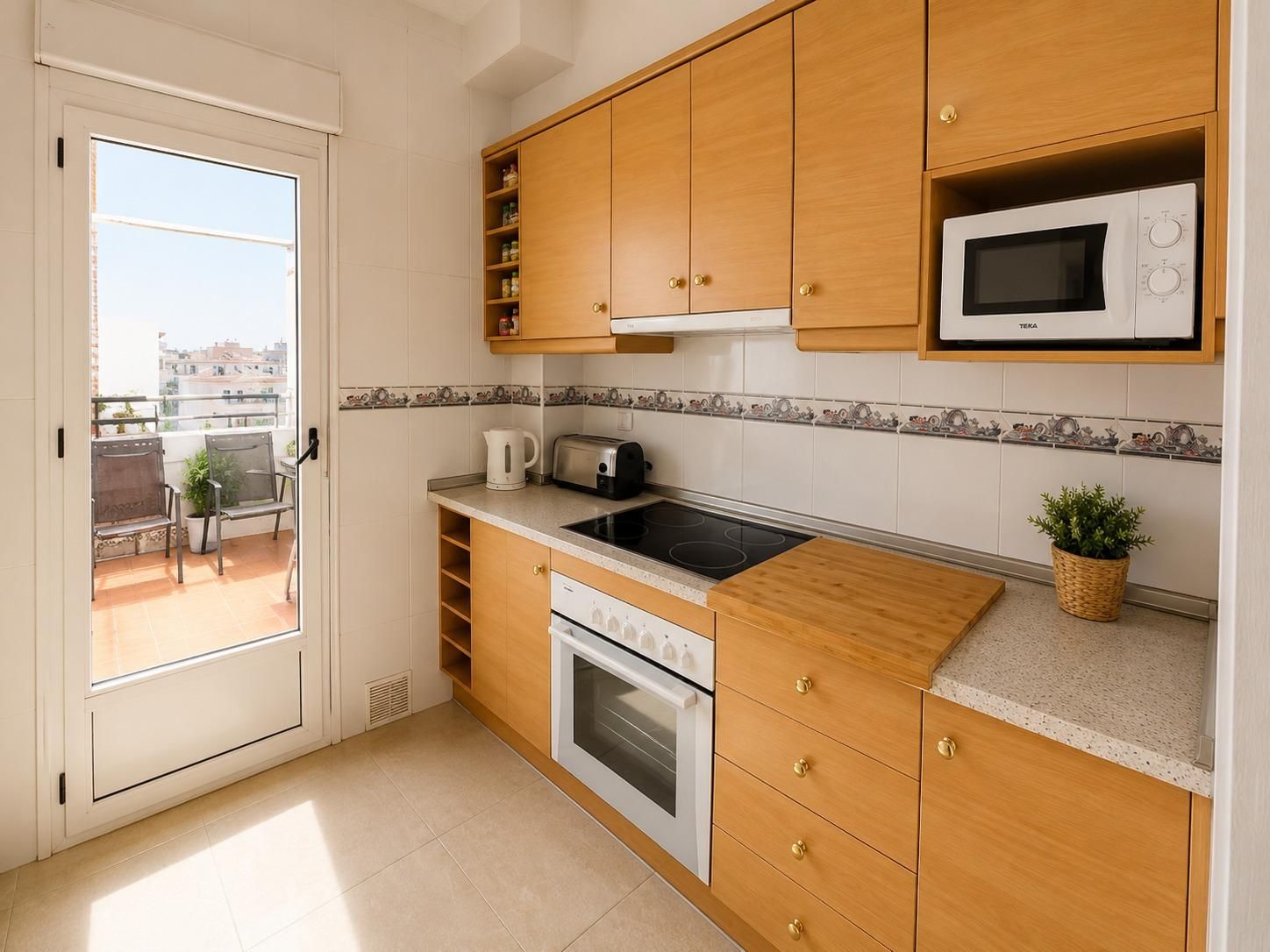 2-Bedroom Bungalow in Los Altos, Orihuela Costa - Image 9