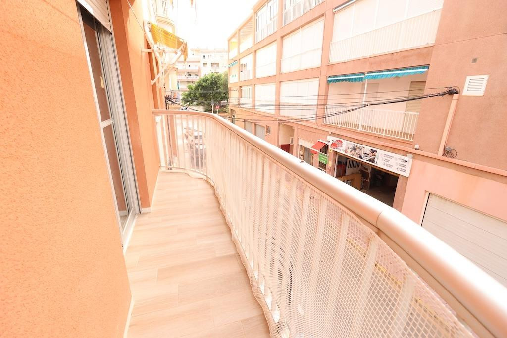 3-Bedroom Middle Floor Apartment in Torrevieja | Sunny C... - Image 12