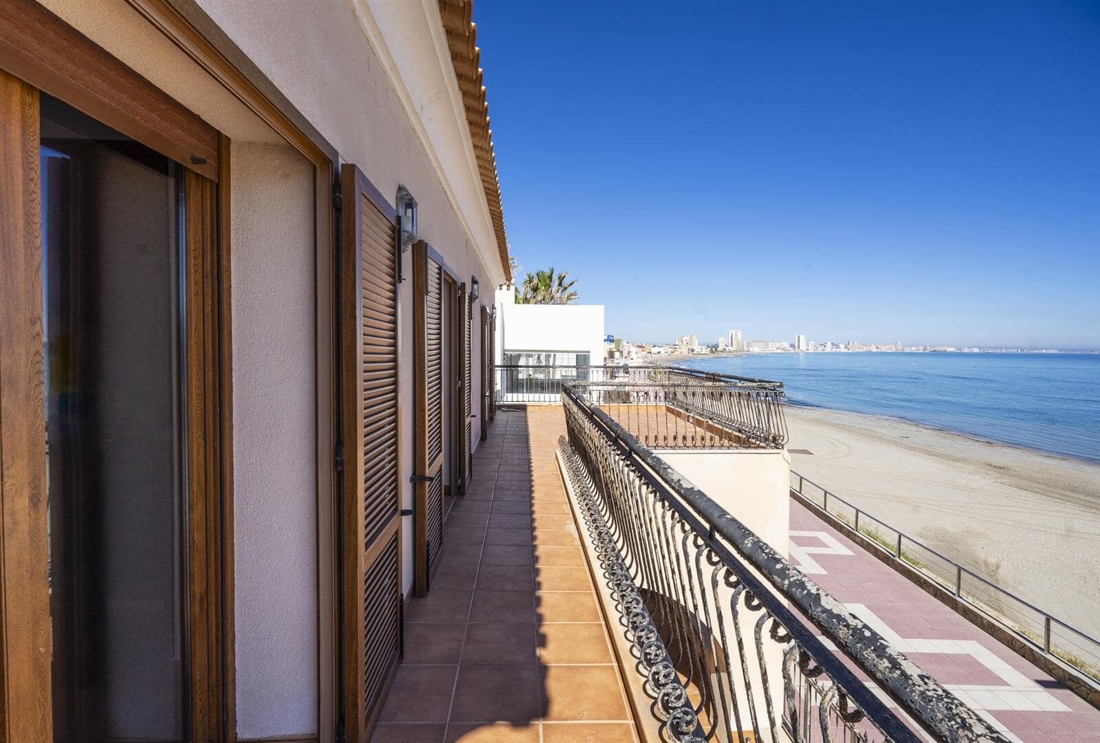 6-Bedroom Villa in Cabo de Palos, Cabo de Palos - Image 15