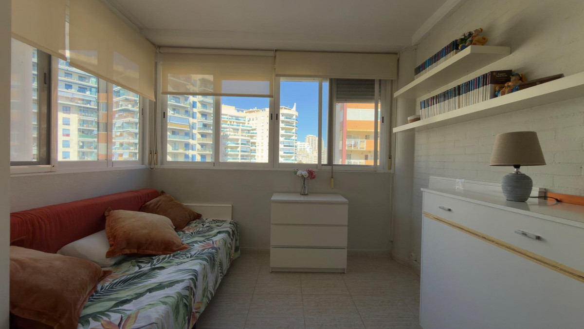 1-Bedroom Middle Floor Apartment in  Villajoyosa | Sunny ... - Image 13