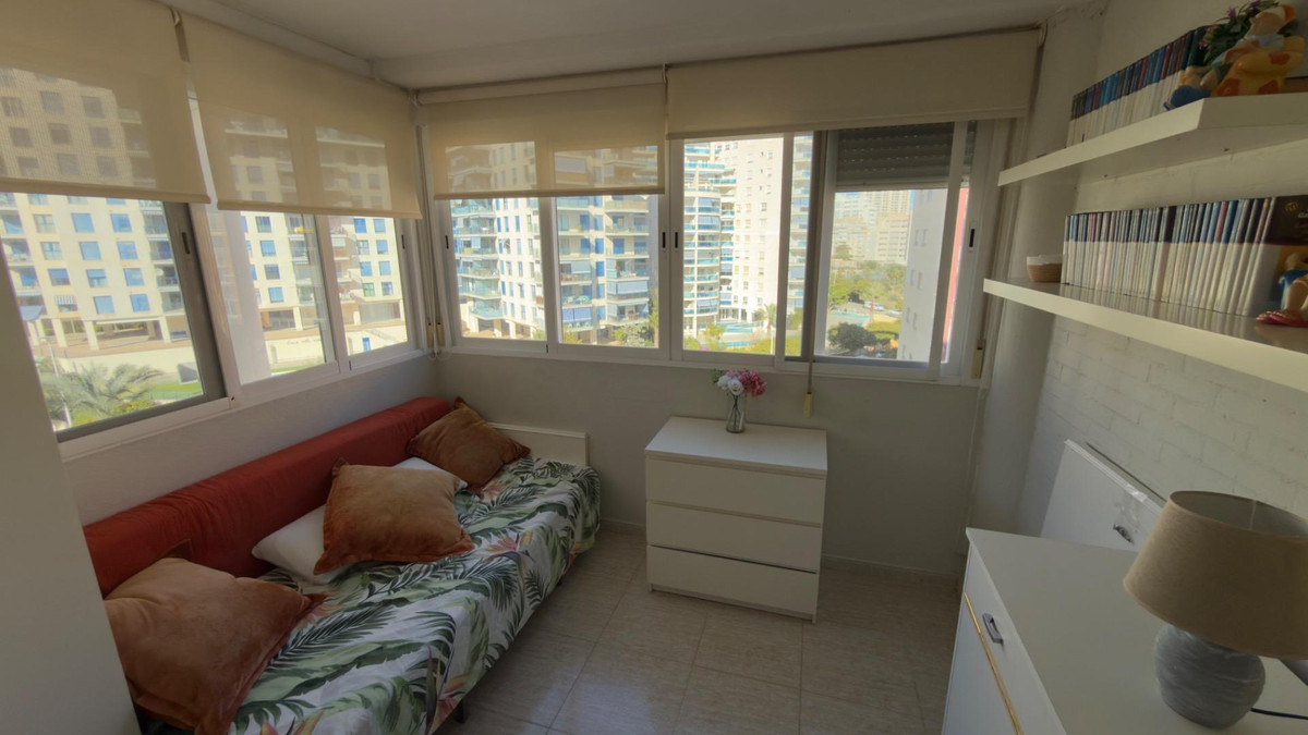 1-Bedroom Middle Floor Apartment in  Villajoyosa | Sunny ... - Image 5