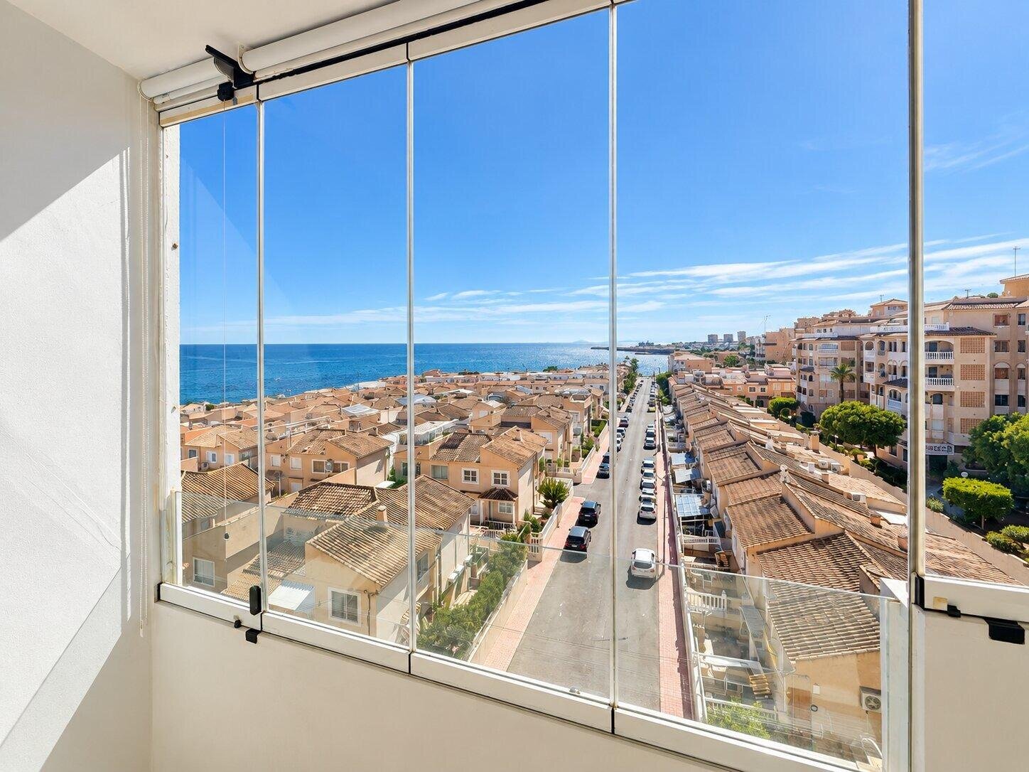 2-Bedroom Apartment in Cabo Cervera, Torrevieja - Image 2