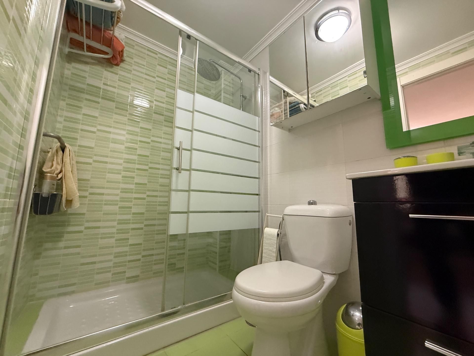 3-Bedroom House in Carrefour, Torrevieja - Image 21
