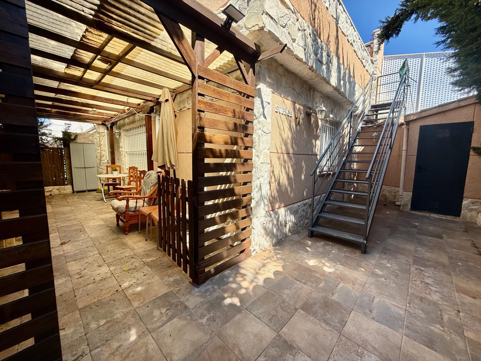 3-Bedroom House in Carrefour, Torrevieja - Image 22