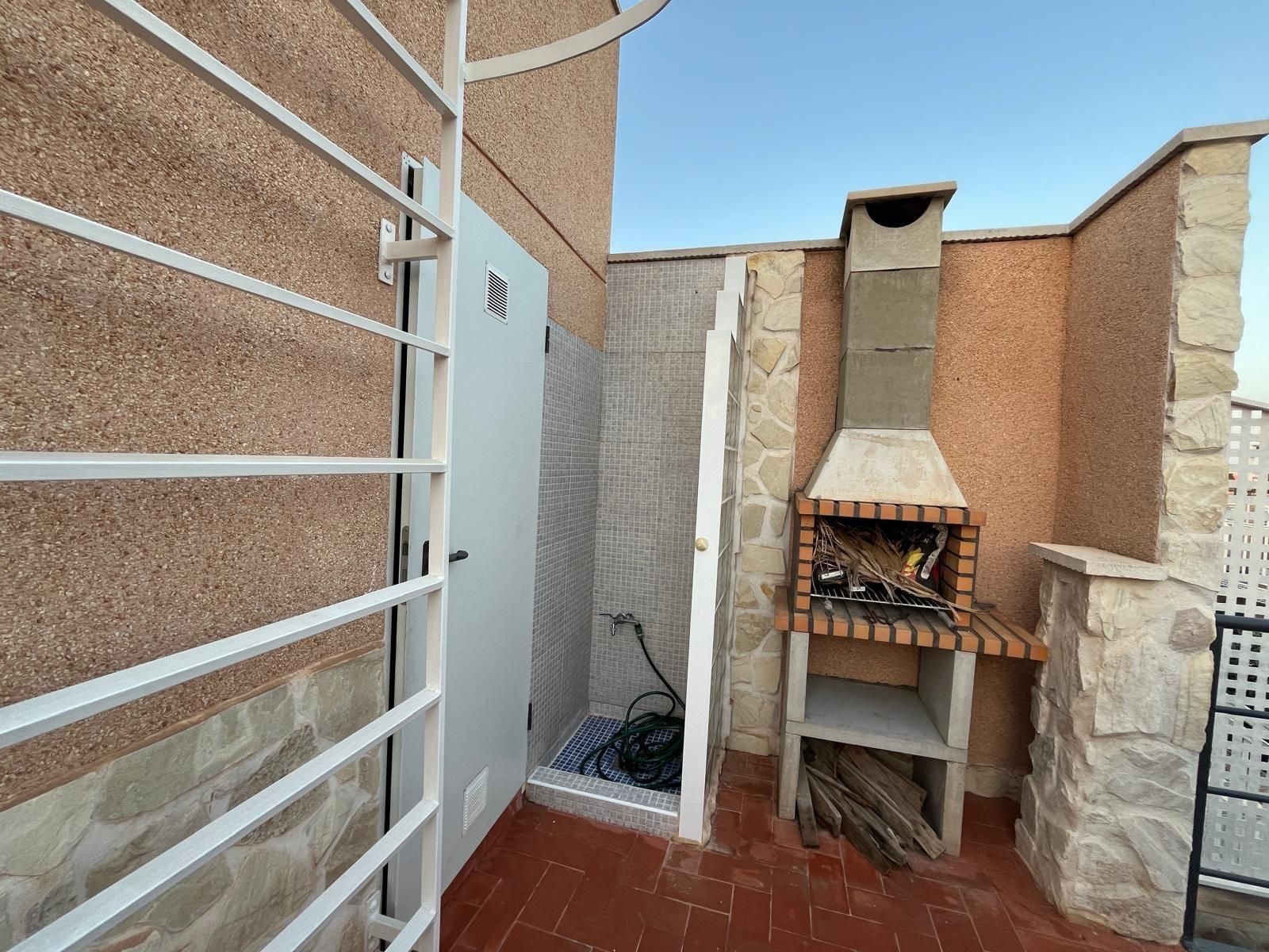 3-Bedroom House in Carrefour, Torrevieja - Image 27
