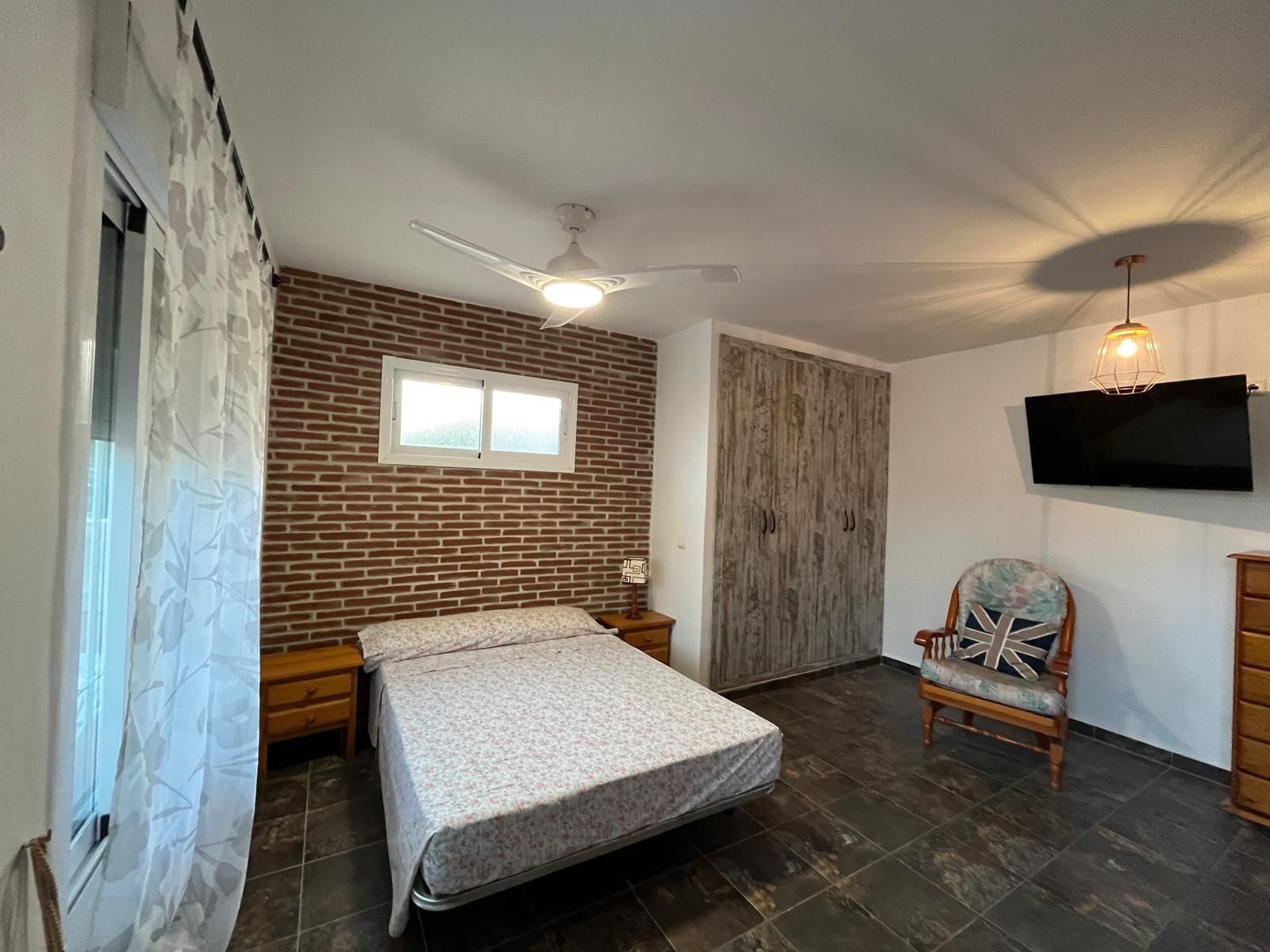 3-Bedroom House in Carrefour, Torrevieja - Image 29
