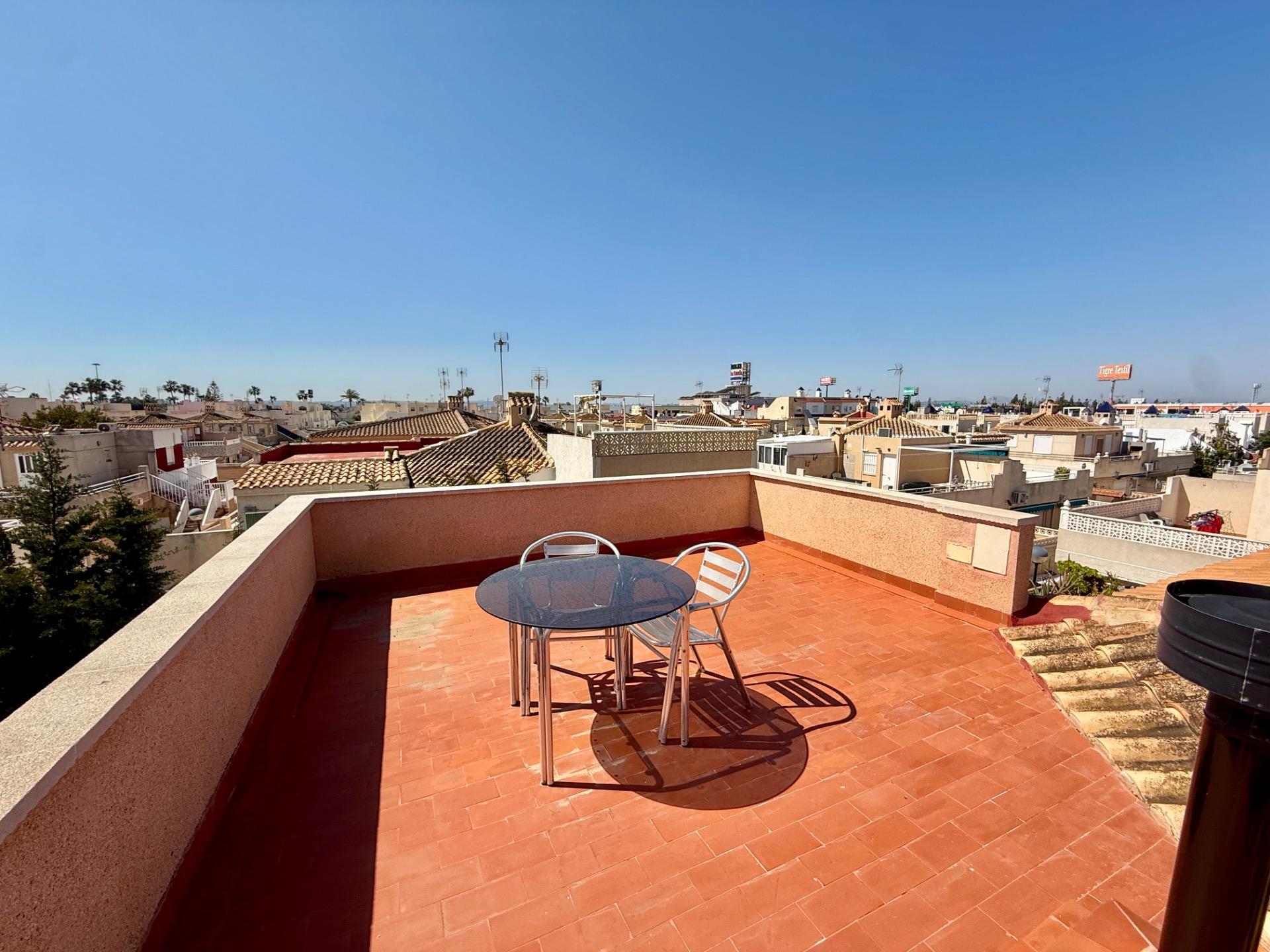 3-Bedroom House in Carrefour, Torrevieja - Image 34
