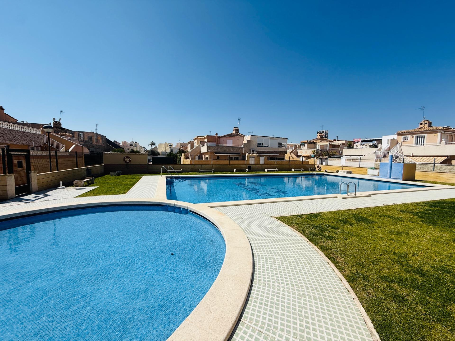 3-Bedroom House in Carrefour, Torrevieja - Image 37