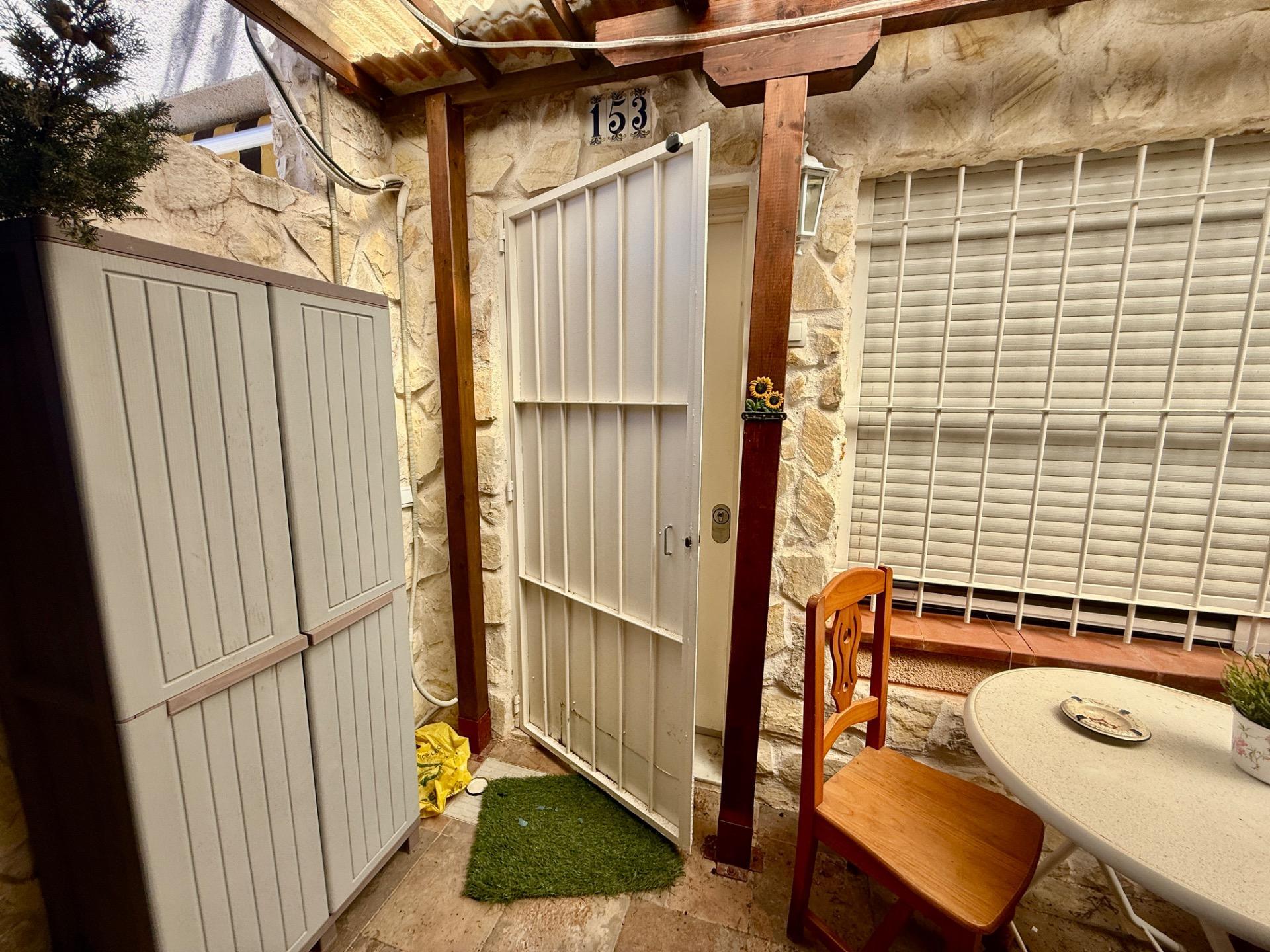 3-Bedroom House in Carrefour, Torrevieja - Image 5