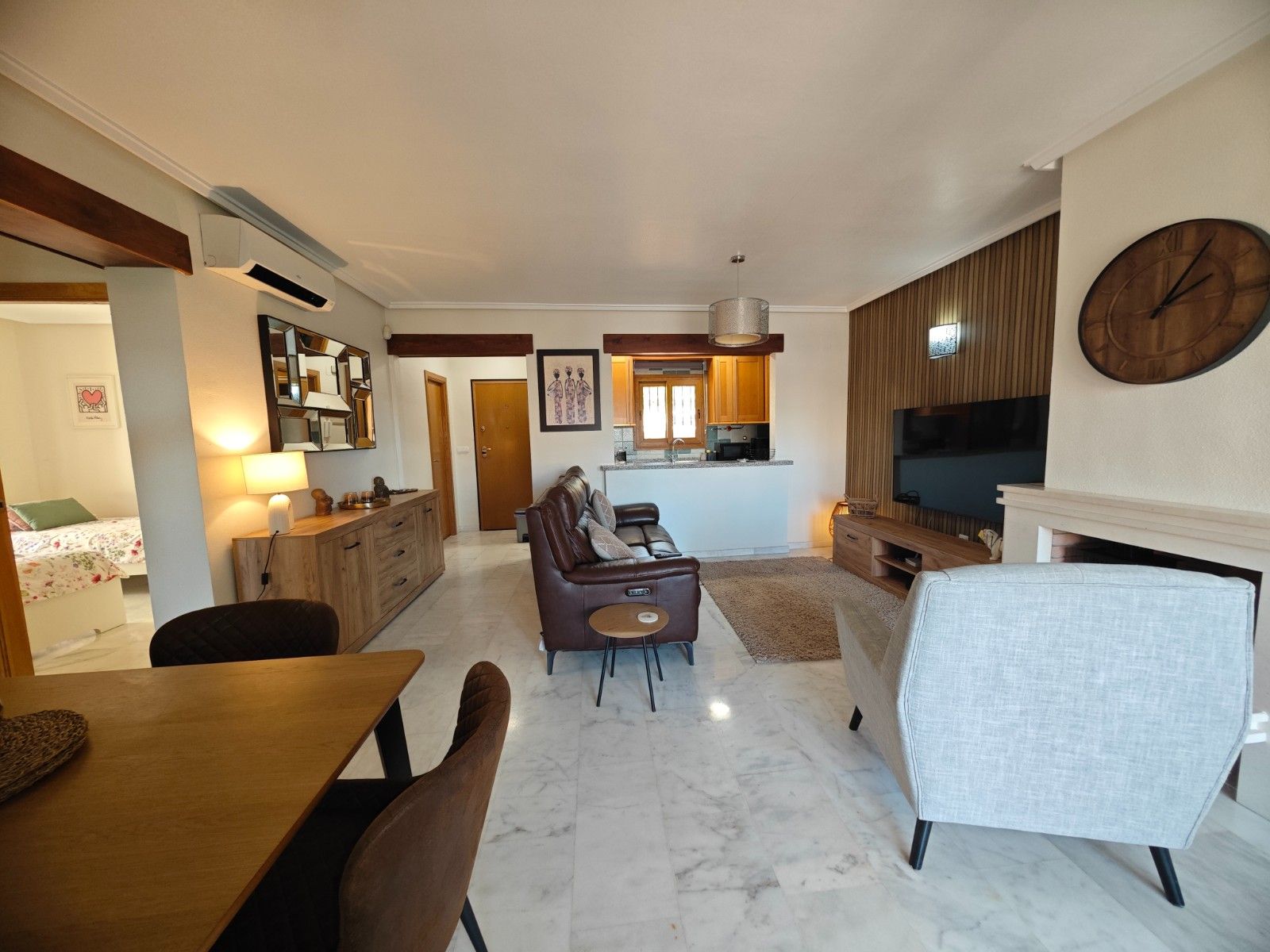 2-Bedroom Apartment in Comunidad Valenciana, Algorfa - Image 19