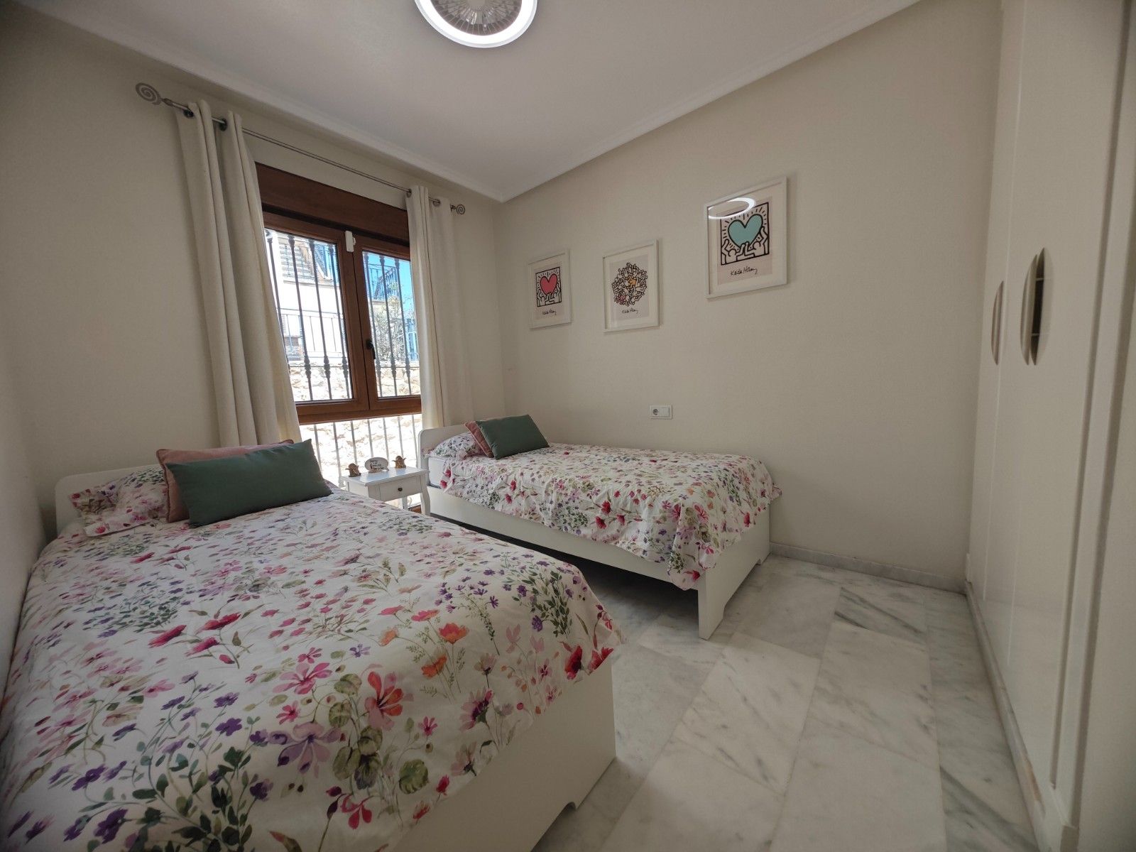 2-Bedroom Apartment in Comunidad Valenciana, Algorfa - Image 26