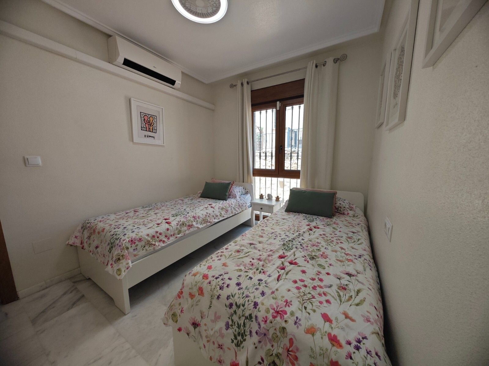 2-Bedroom Apartment in Comunidad Valenciana, Algorfa - Image 26