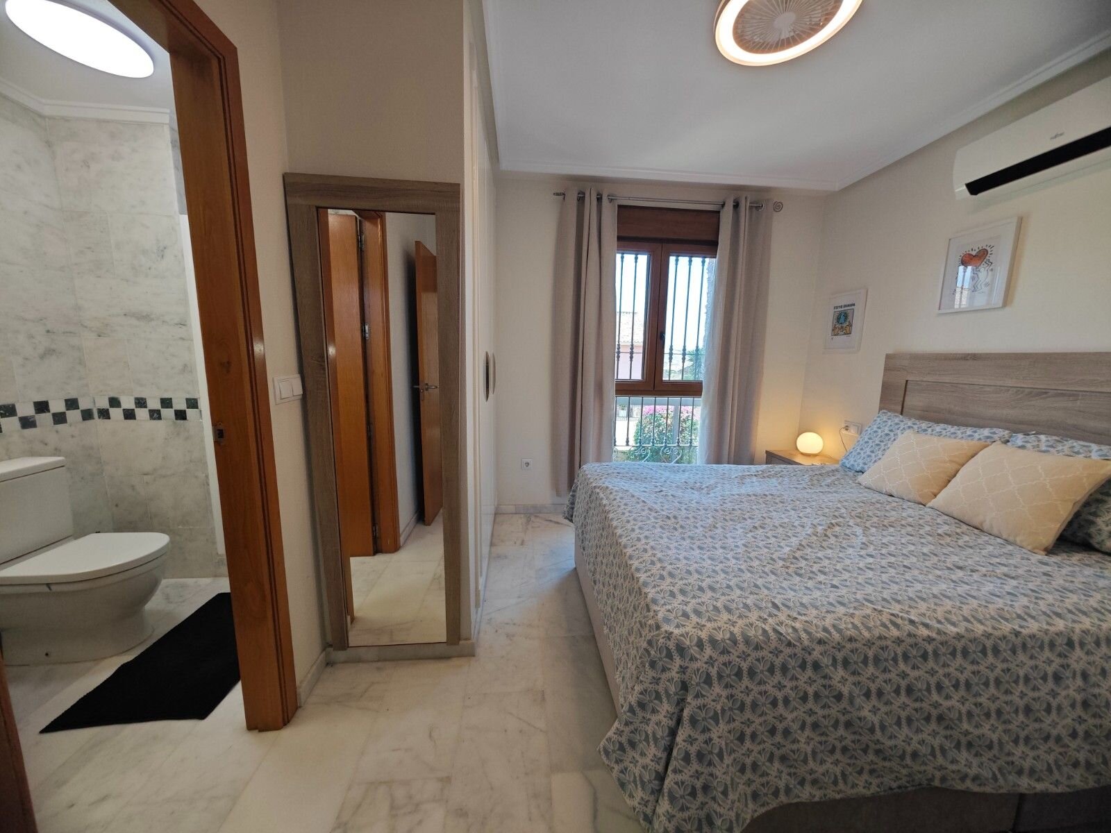 2-Bedroom Apartment in Comunidad Valenciana, Algorfa - Image 28