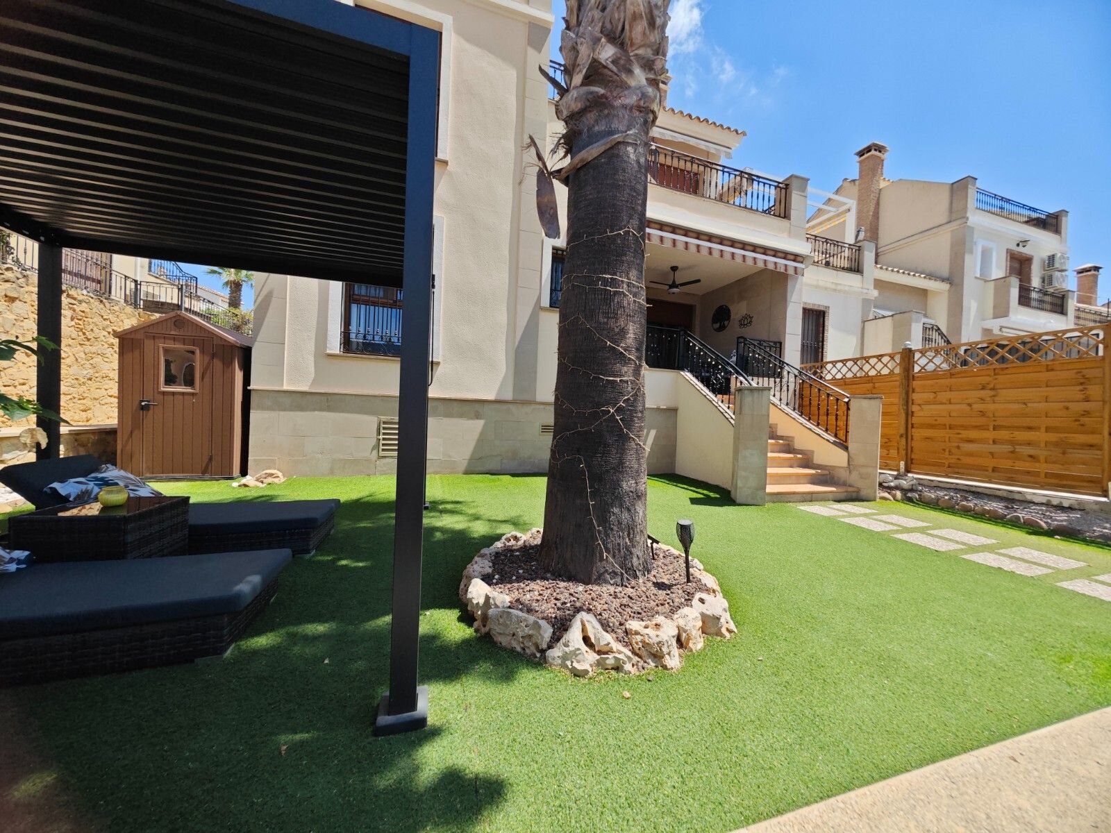 2-Bedroom Apartment in Comunidad Valenciana, Algorfa - Image 35