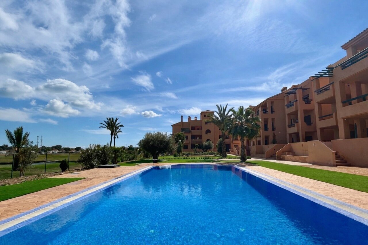 3-Bedroom Apartment in Los Alcázares, Los Alcázares - Image 2