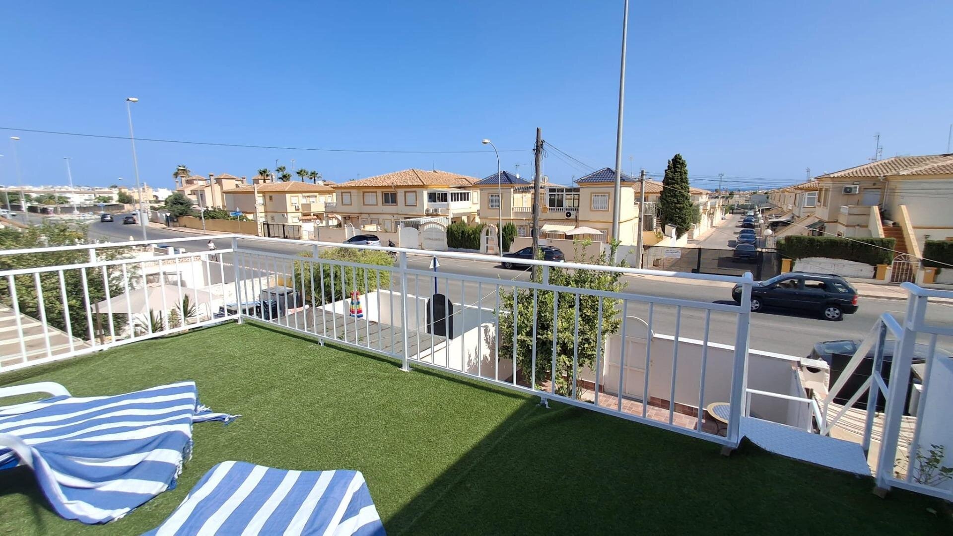 3-Bedroom House in La Chismosa, Orihuela Costa - Image 2