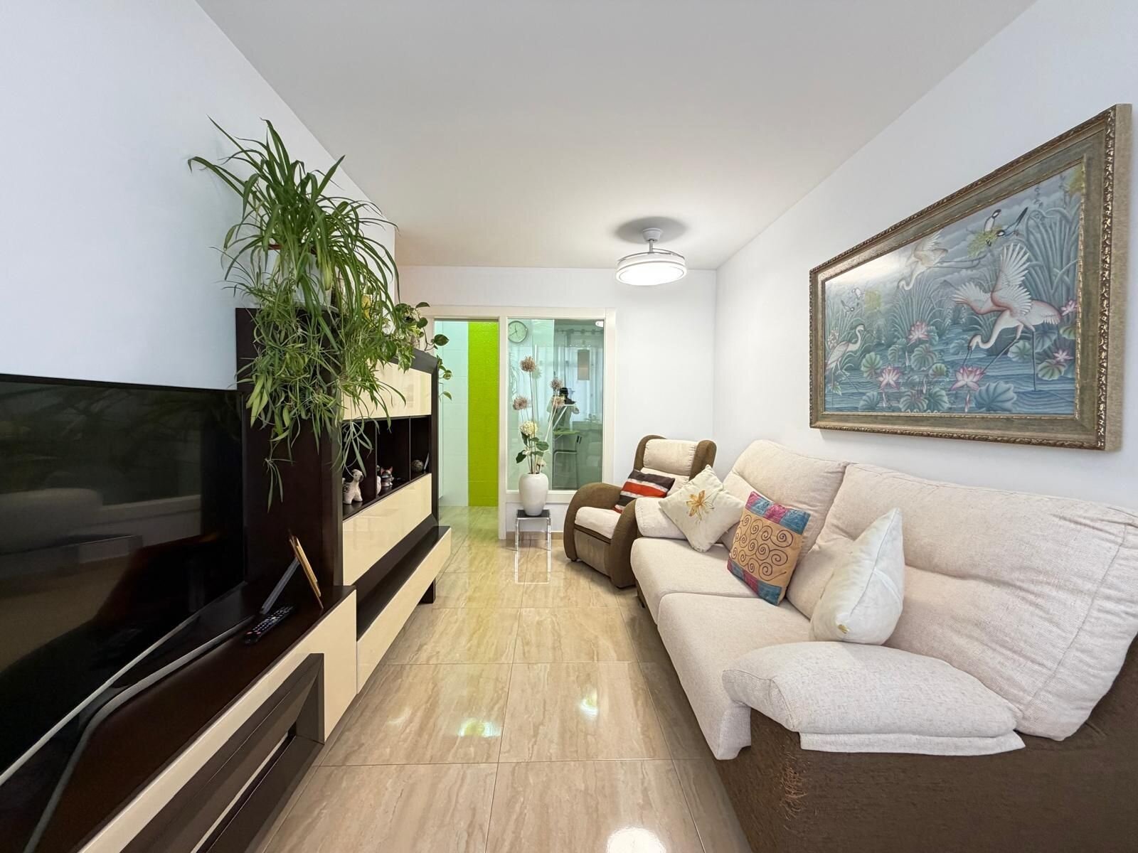 2-Bedroom Apartment in Paseo Maritimo, Torrevieja - Image 37
