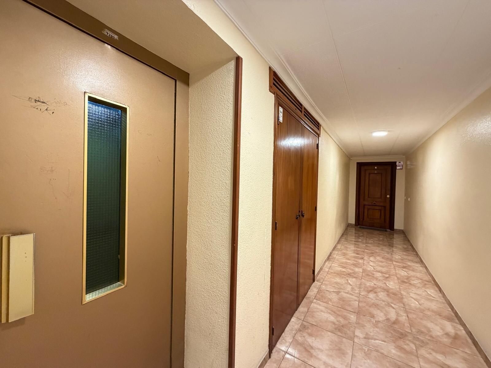2-Bedroom Apartment in Paseo Maritimo, Torrevieja - Image 49