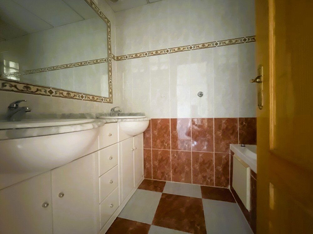 3-Bedroom House in Los Altos, Orihuela Costa - Image 12