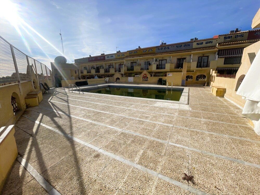 3-Bedroom House in Los Altos, Orihuela Costa - Image 4
