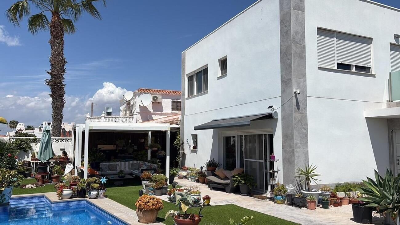 Villa de 2 Chambres à Centro, Torrevieja - Image 11