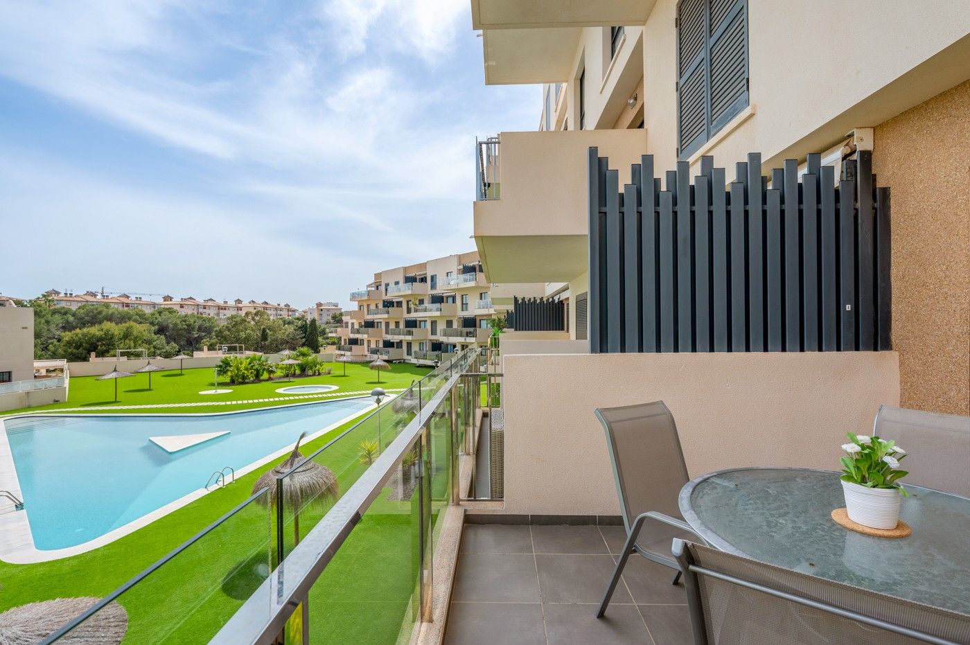 2-Bedroom Apartment in Lomas de Cabo Roig, Orihuela Costa - Image 12