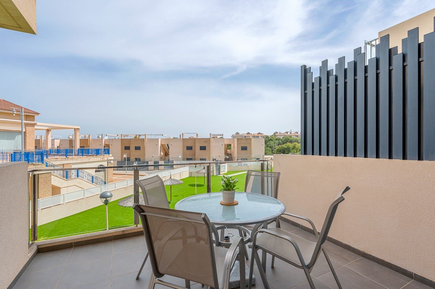 2-Bedroom Apartment in Lomas de Cabo Roig, Orihuela Costa - Image 13