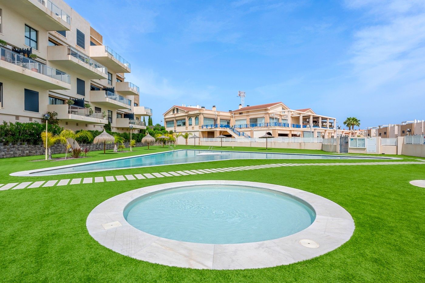 2-Bedroom Apartment in Lomas de Cabo Roig, Orihuela Costa - Image 26