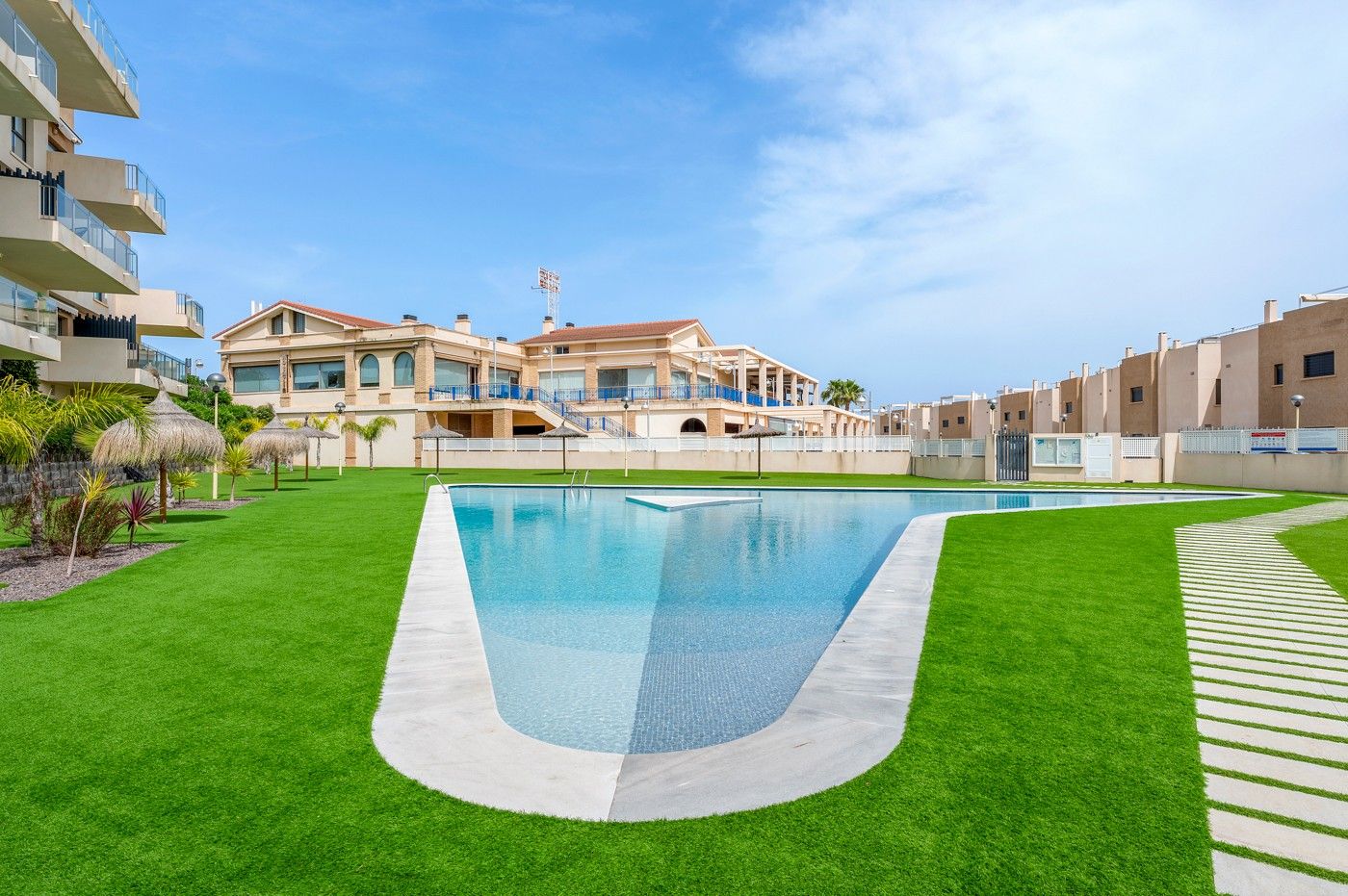 2-Bedroom Apartment in Lomas de Cabo Roig, Orihuela Costa - Image 27