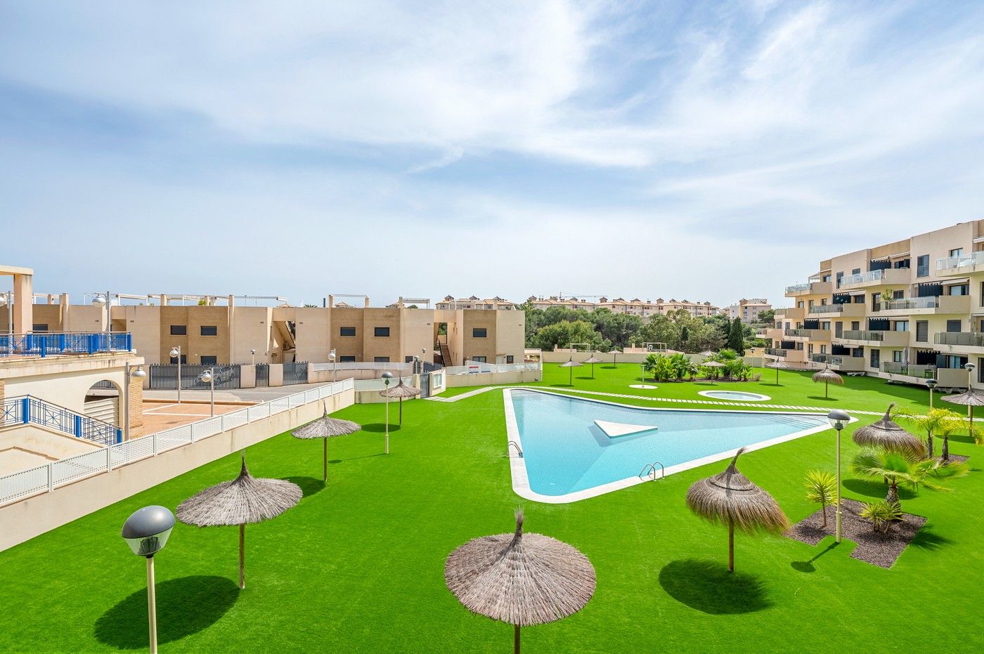 2-Bedroom Apartment in Lomas de Cabo Roig, Orihuela Costa - Image 28