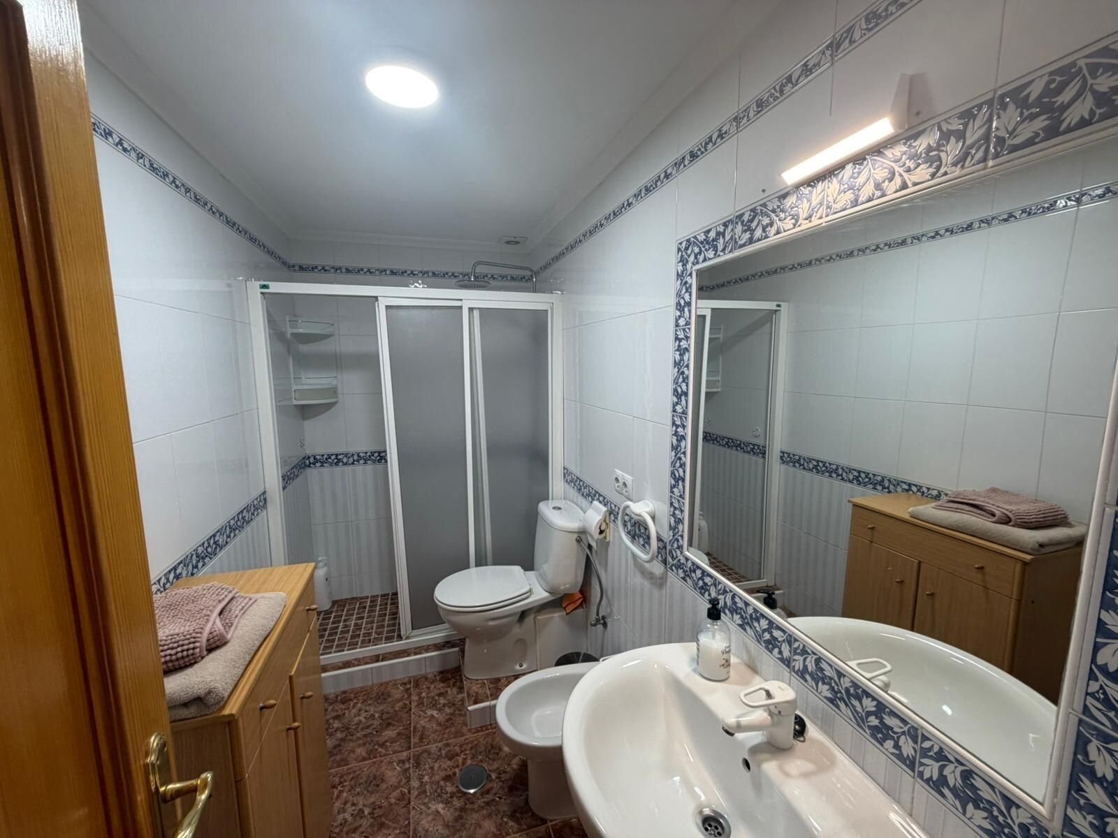 2-Bedroom Apartment in Punta Prima, Torrevieja - Image 12