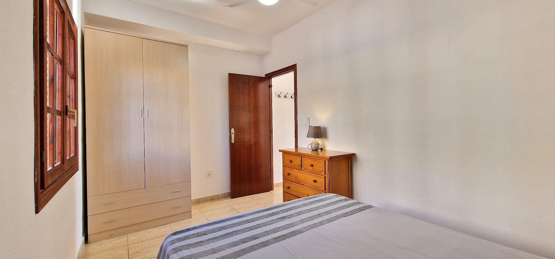 1-Bedroom Apartment in Punta Prima, Orihuela Costa - Image 15