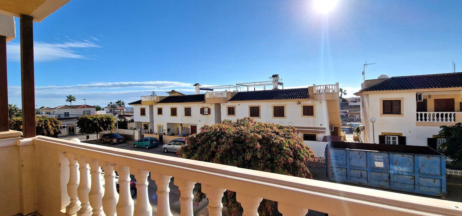 1-Bedroom Apartment in Punta Prima, Orihuela Costa - Image 5