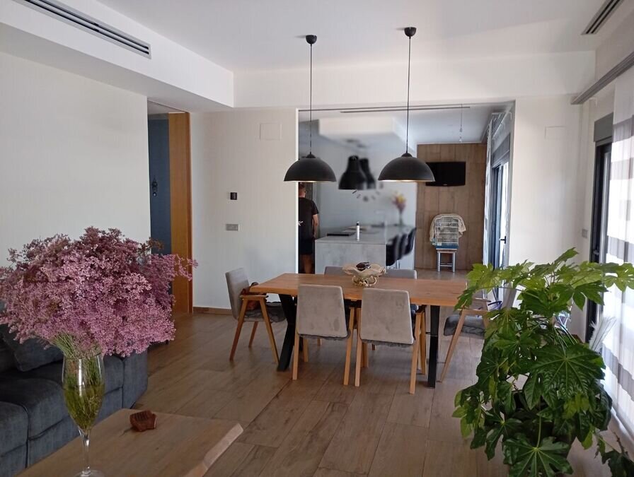 3-Bedroom Villa in Comunidad Valenciana, Almoradi - Image 7
