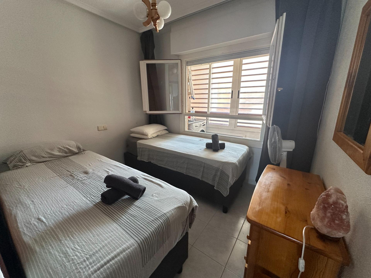 2-Bedroom Middle Floor Apartment in  Torrevieja | Sunny C... - Image 7