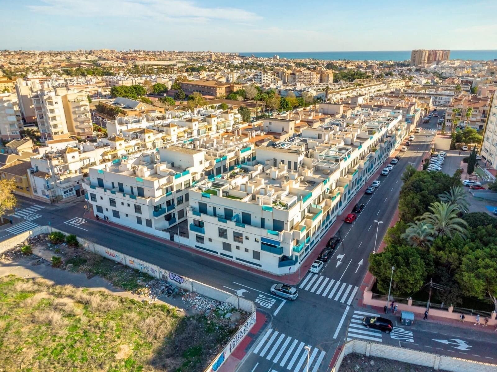 Appartement de 2 Chambres à Estacion de Autobuses, Torrevieja - Image 4