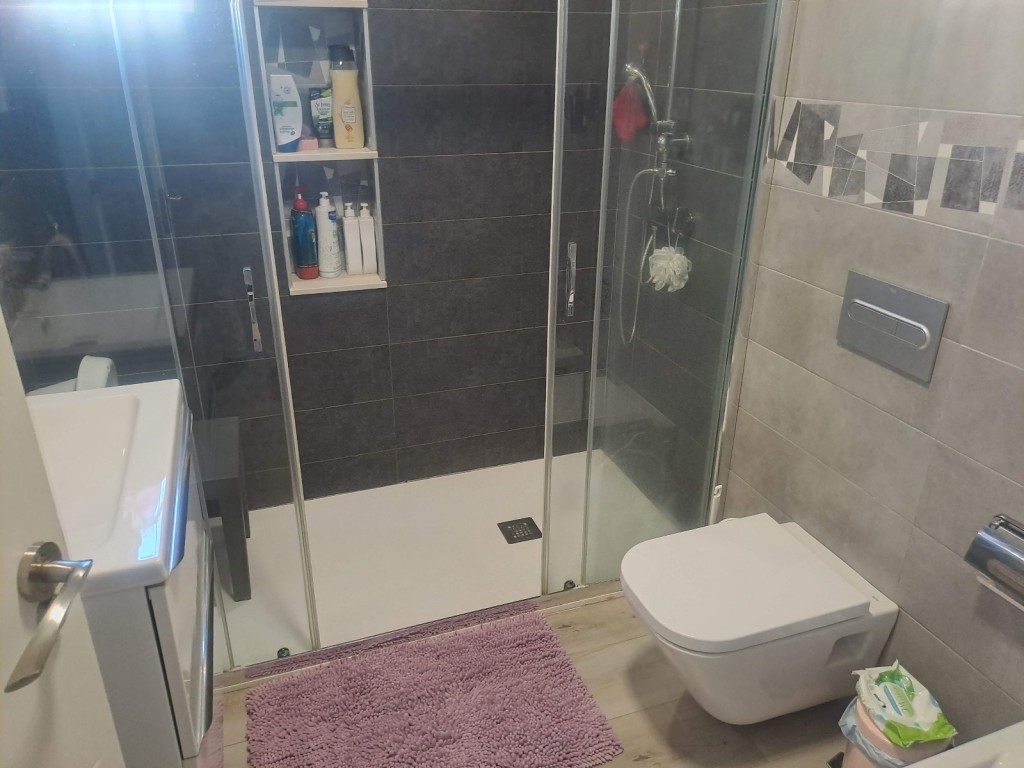 4-Bedroom Villa in Centro de la Ciudad Quesada, Rojales - Image 12