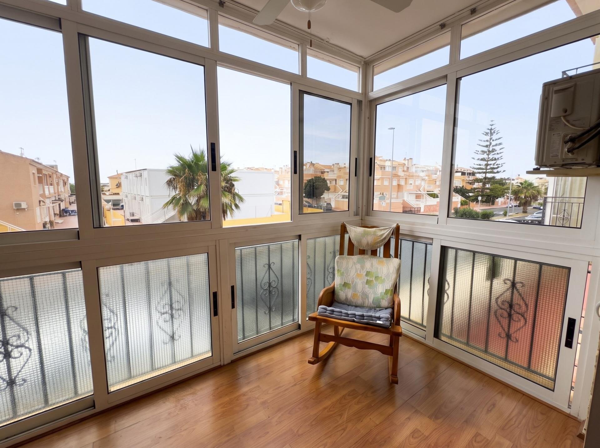 Appartement met 1 Slaapkamers in La Veleta, Torrevieja - Image 2