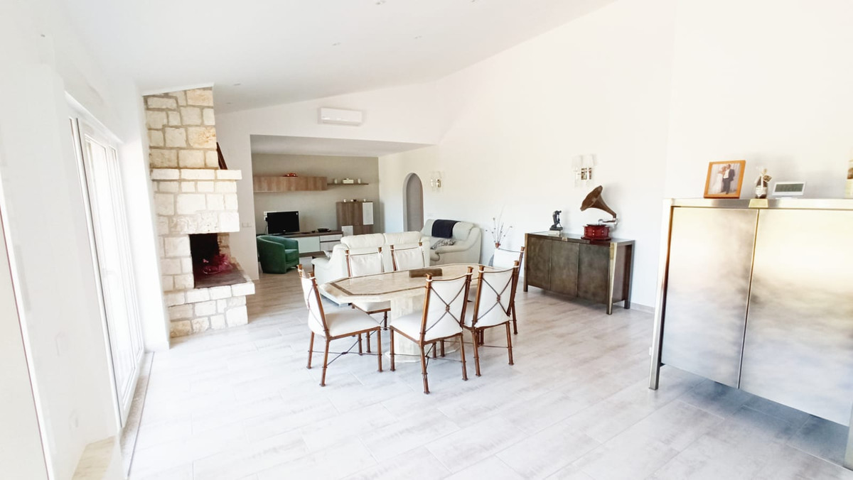 5-Bedroom Detached House in  Calpe | Sunny Casas - Costa ... - Image 16