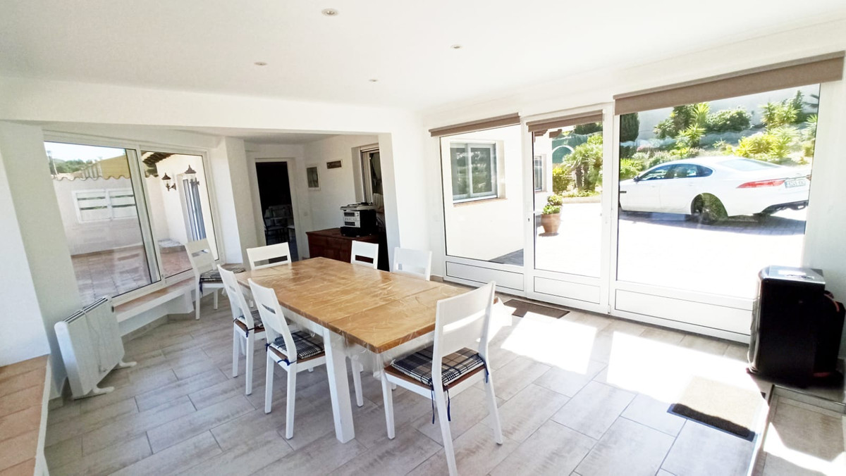 5-Bedroom Detached House in  Calpe | Sunny Casas - Costa ... - Image 17